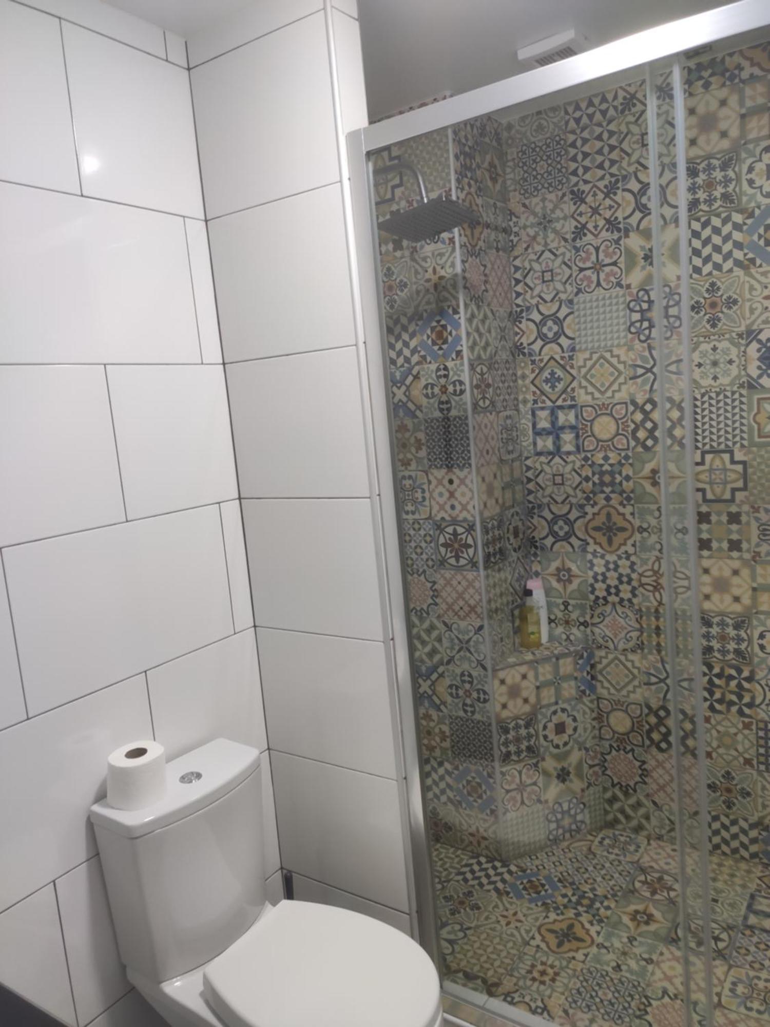 Family Нotel Banuri Kutaiszi Szoba fotó